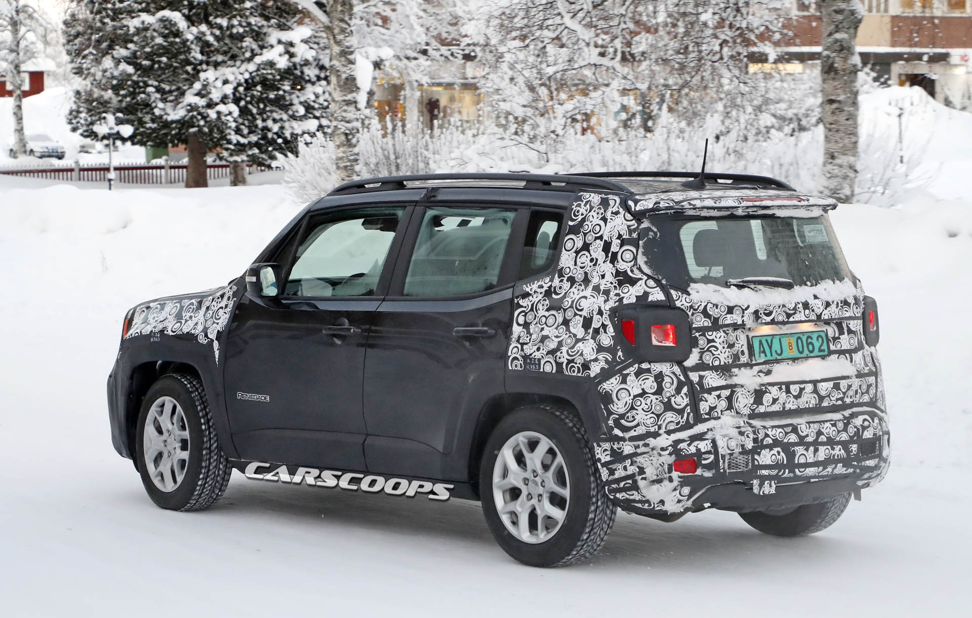 Jeep Renegade facelift 16 copy Jeep’s Giving The 2019 Renegade A Little Attention