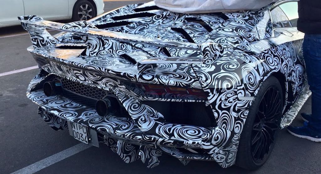  New Lamborghini Aventador Performante Makes Even The Veneno Seem Tame