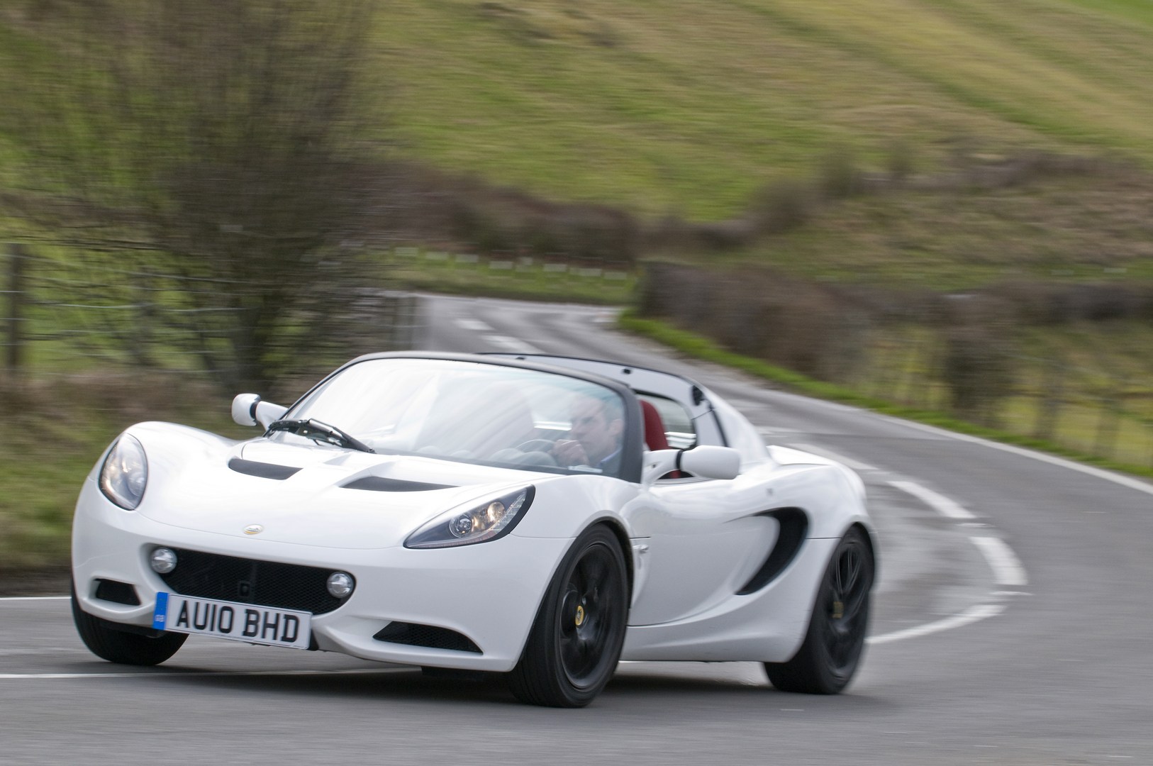 Lotus Elise Lotus To Launch Two New Sports Cars In 2020