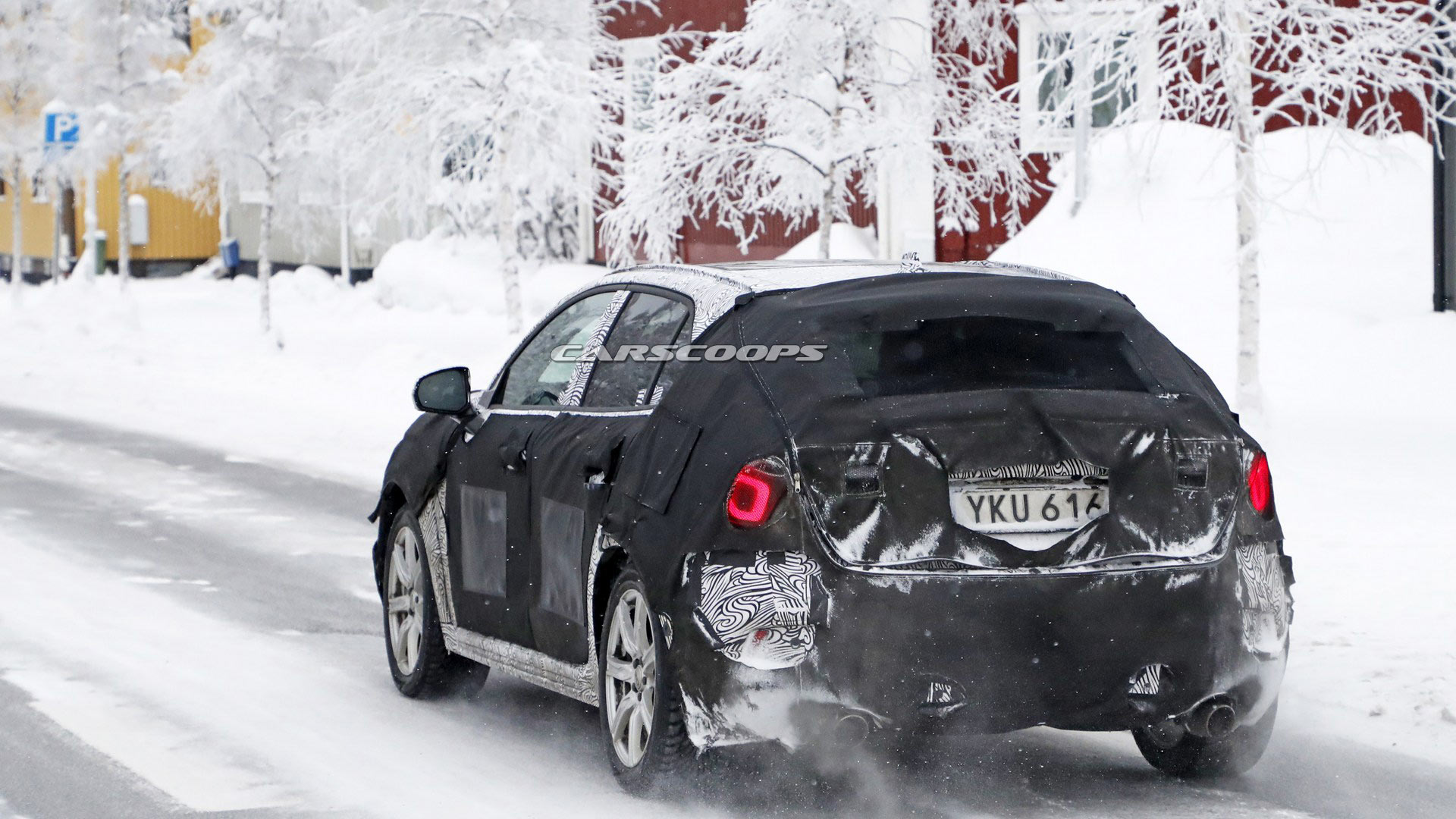 Lynk-&-Co-04-Hatchback-12 Lynk & Co Hatches The 04 To Battle The VW Golf
