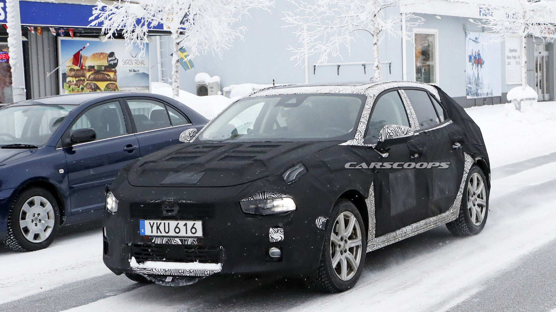 Lynk-&-Co-04-Hatchback-3 Lynk & Co Hatches The 04 To Battle The VW Golf