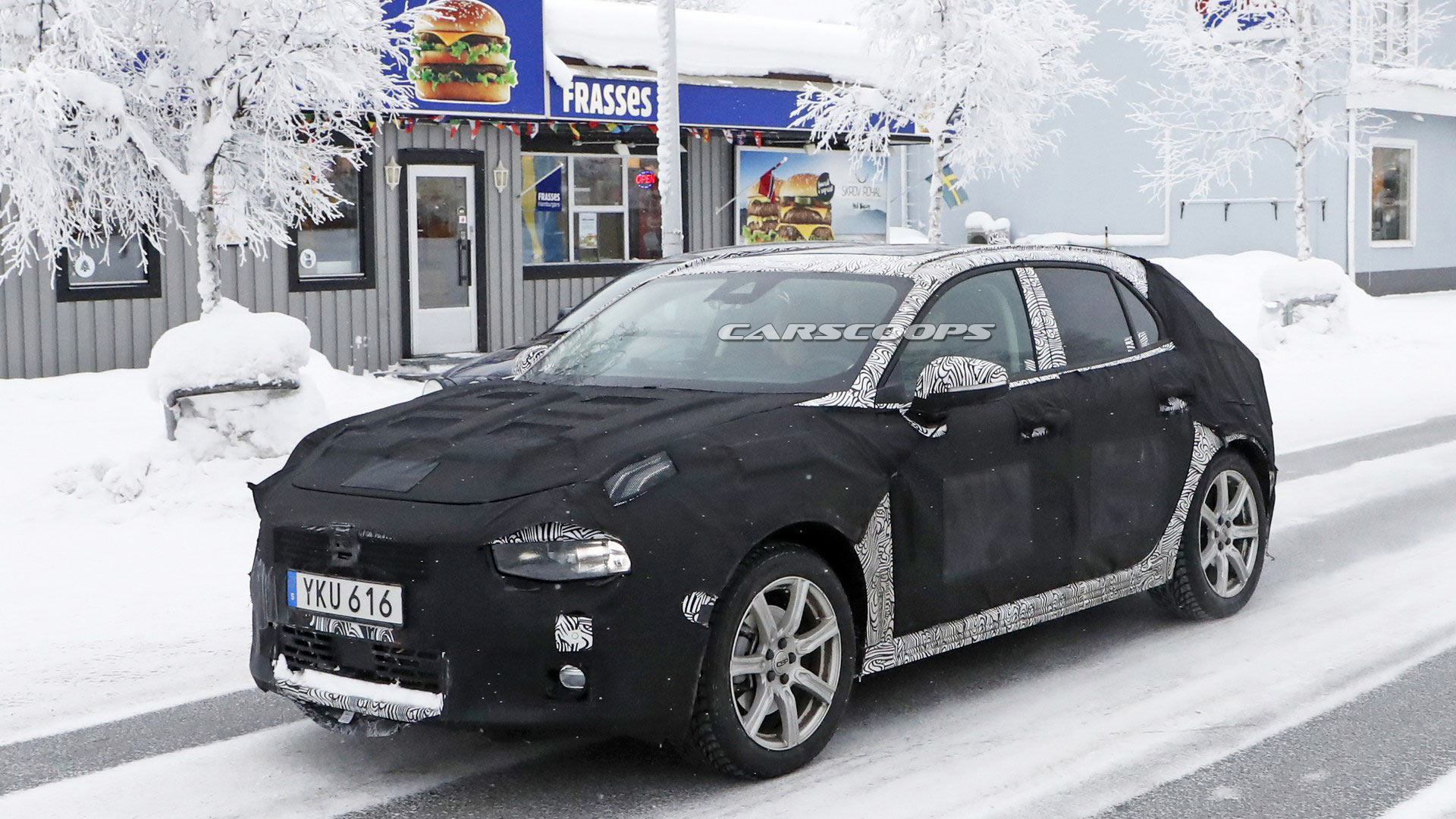 Lynk-&-Co-04-Hatchback-5 Lynk & Co Hatches The 04 To Battle The VW Golf
