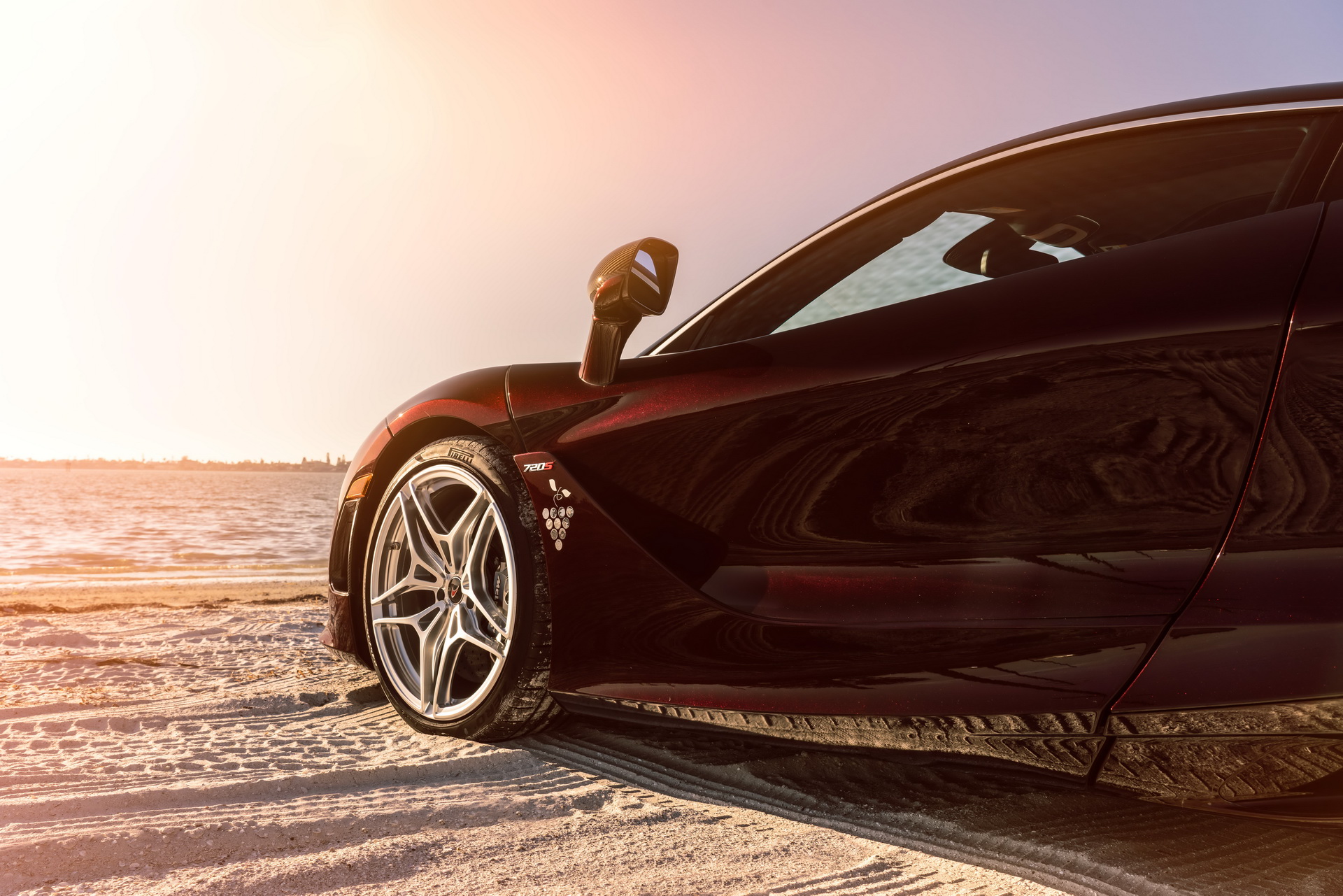 MSO-Bespoke720S-04 MSO’s One-Off McLaren 720S Raises $650,000 For Charity