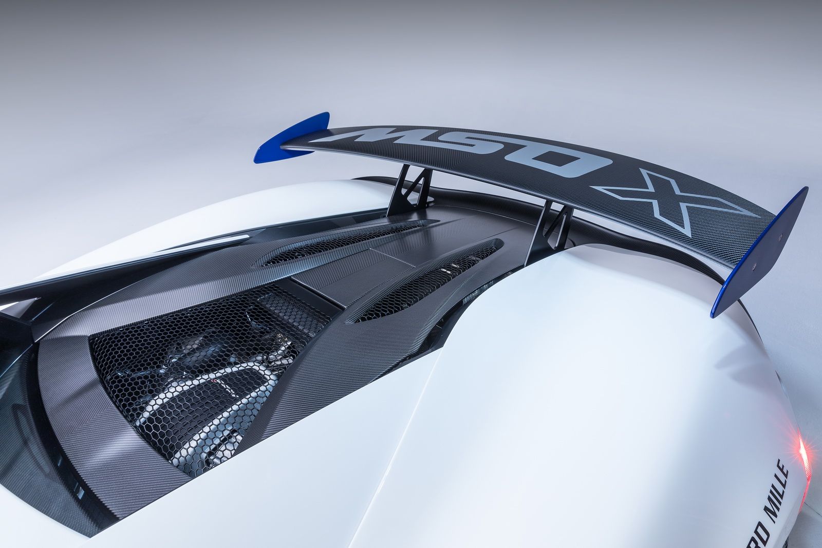 McLaren-MSO-X-09 McLaren Special Operations Reveals New Race-Inspired MSO X
