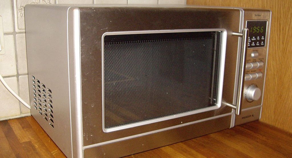  EU’s Microwave Ovens Emit As Much CO2 As Some 7 Million Cars, Says Study