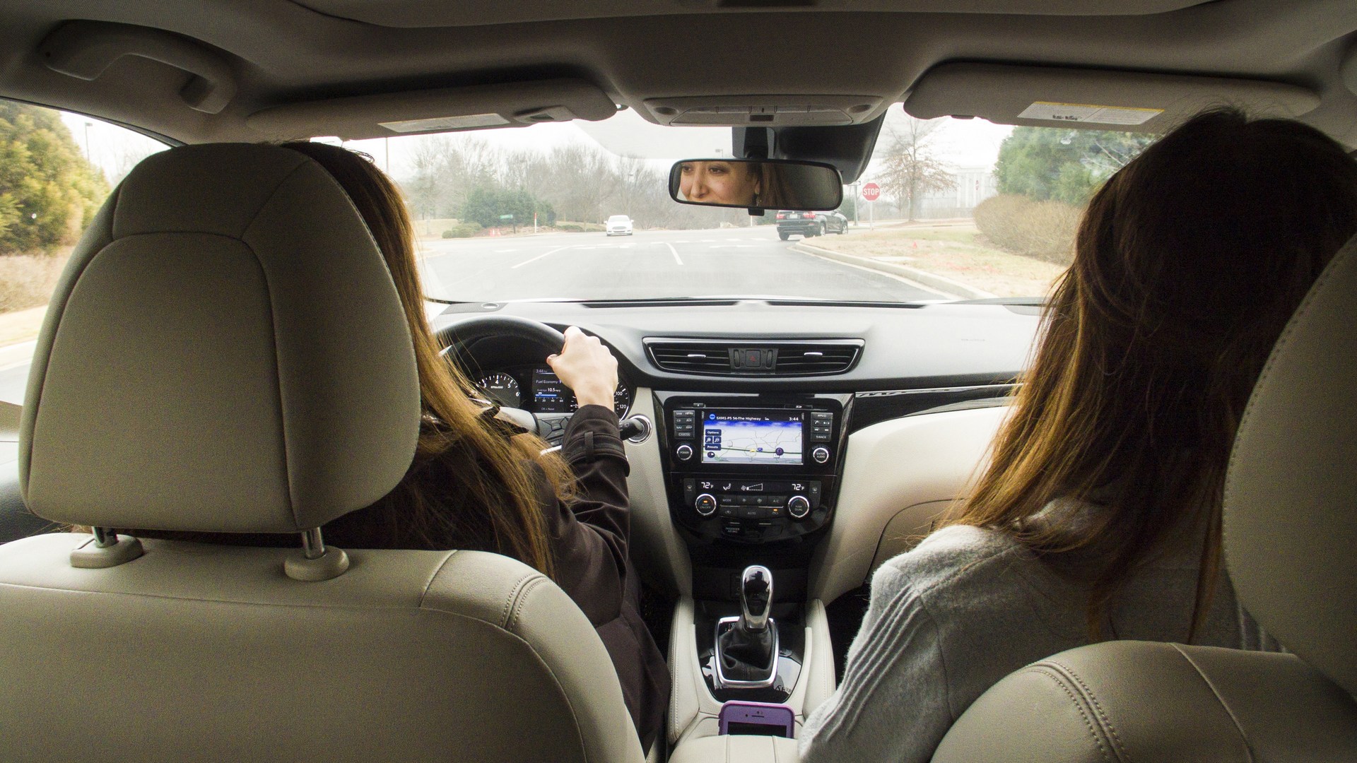 Nissan and Hytch Rewards app Nissan Wants To Pay You To Carpool