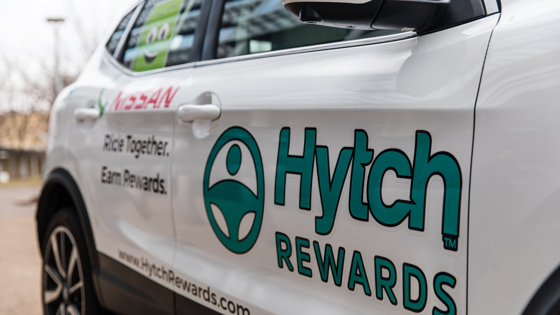 Nissan and Hytch Rewards app Nissan Wants To Pay You To Carpool