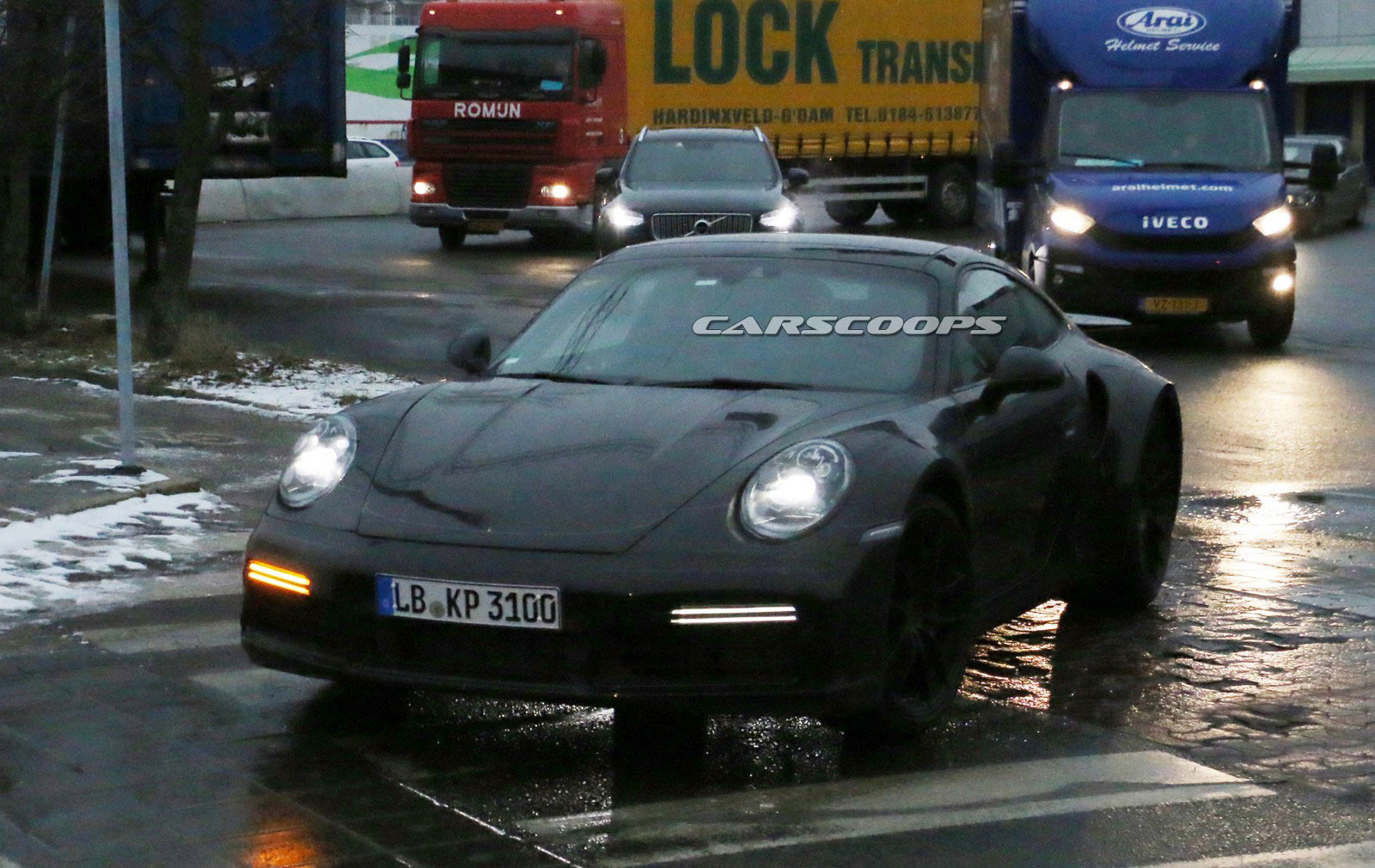Porsche-911-Turbo-13 New Porsche 911 Turbo Spied, Could Have Around 600 HP