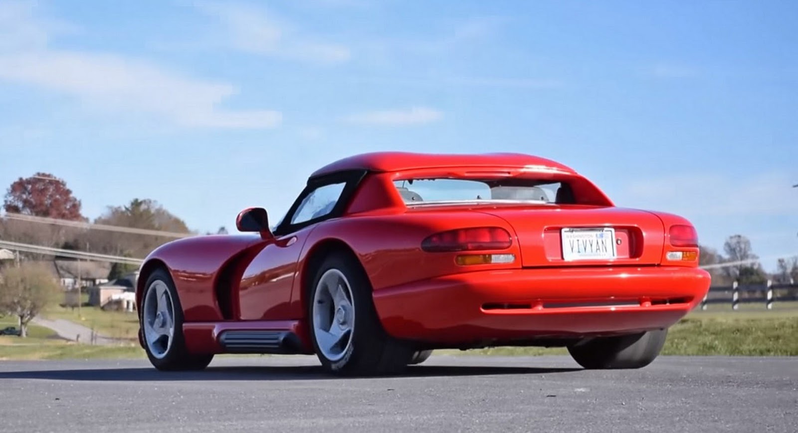 the original dodge viper rt10 will always be a very scary
