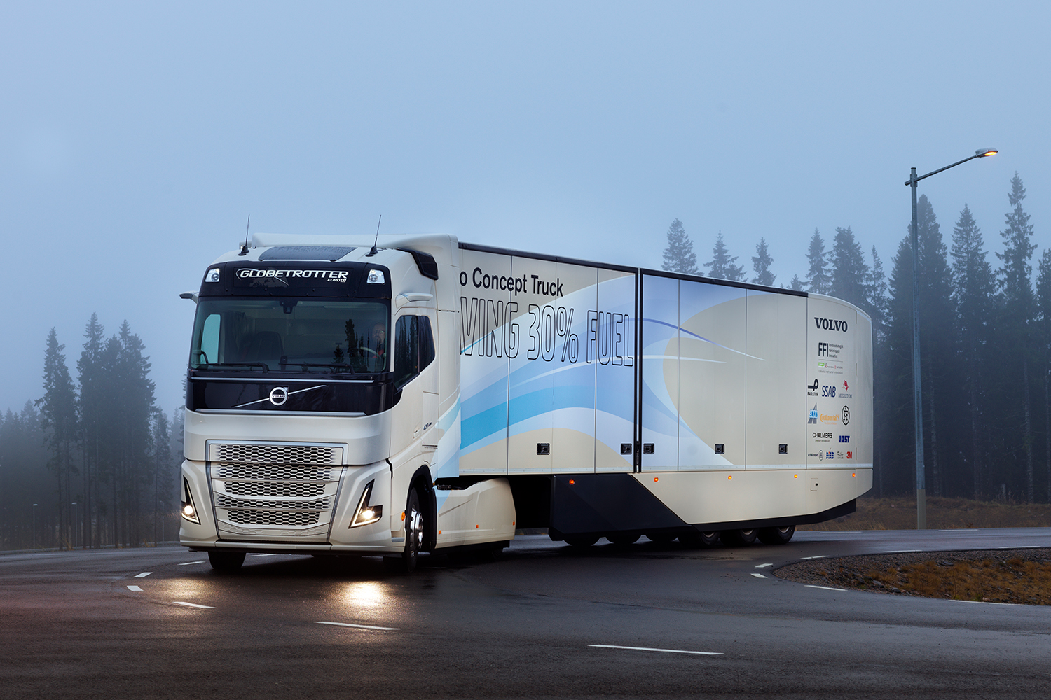 Volvo Concept Truck Volvo To Go After Tesla’s Semi With Electric Truck In 2019
