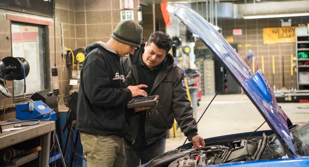 Waubonsee Community College Mechanics Will Soon Need A Degree In Computer Science To Work On Your Car