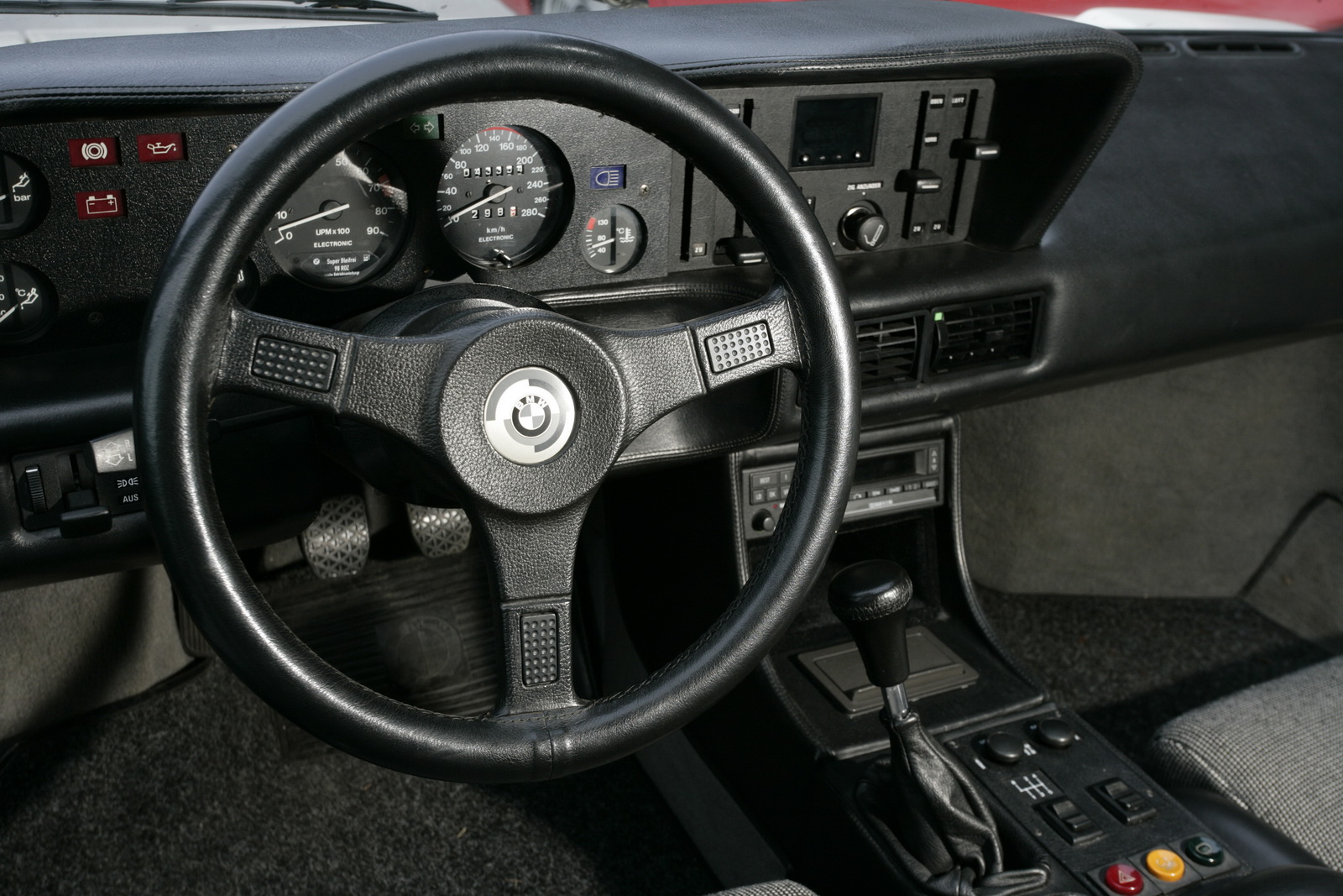 bmw-m1-5 BMW Design Chief Hints That A Supercar Could Be On Its Way