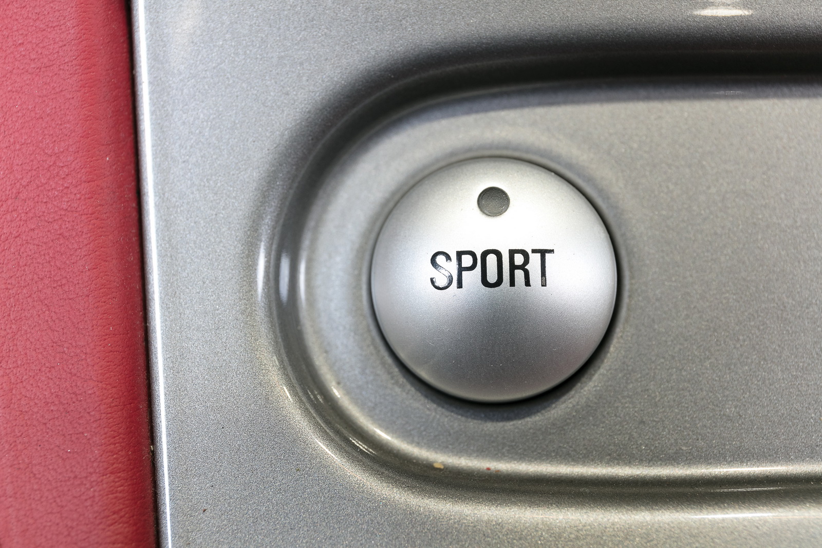 bmw-z8-28 Highly-Collectable BMW Z8 Is Almost A Bargain At $330k