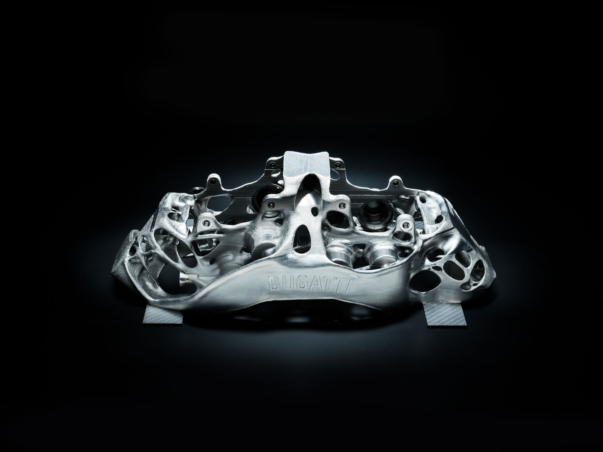 bugatti-01_3D-Druck_Bremssattel Bugatti 3D-Prints The World’s Largest Titanium Brake Calipers