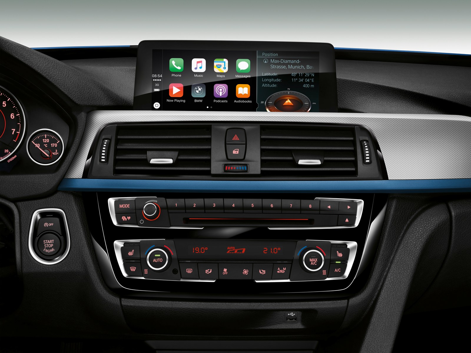 Apple-CarPlay-1 Apple Cuts 200 Employees From Project Titan Autonomous Car Division