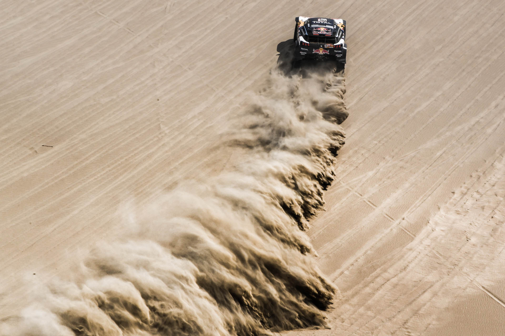 Carlos Sainz Peugeot Takes Its Third (And Final) Consecutive Dakar Win