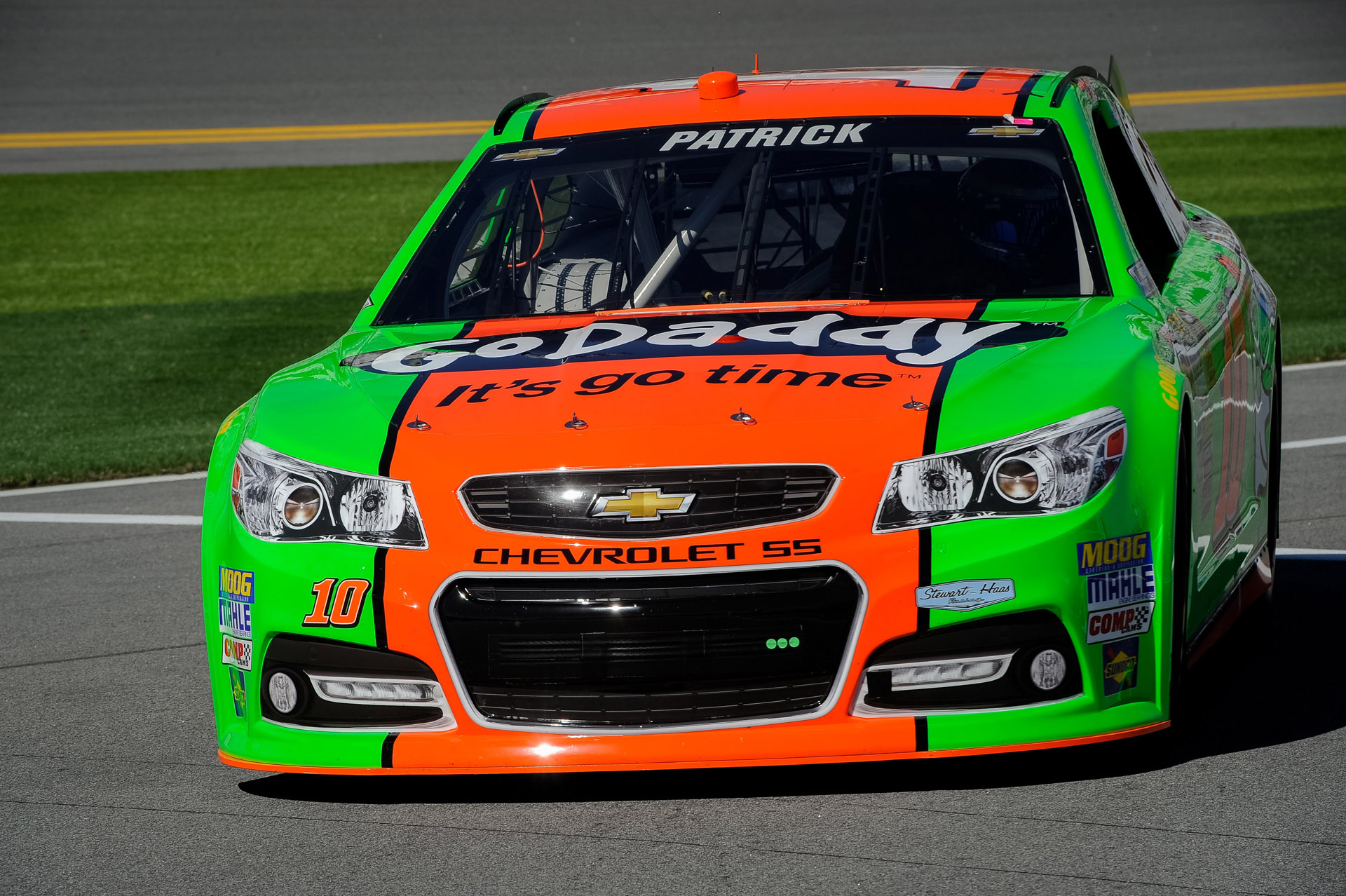 2014 Chevrolet NASCAR Daytona Speed Week Danica Teams Back Up With GoDaddy For Final Indy & Daytona 500