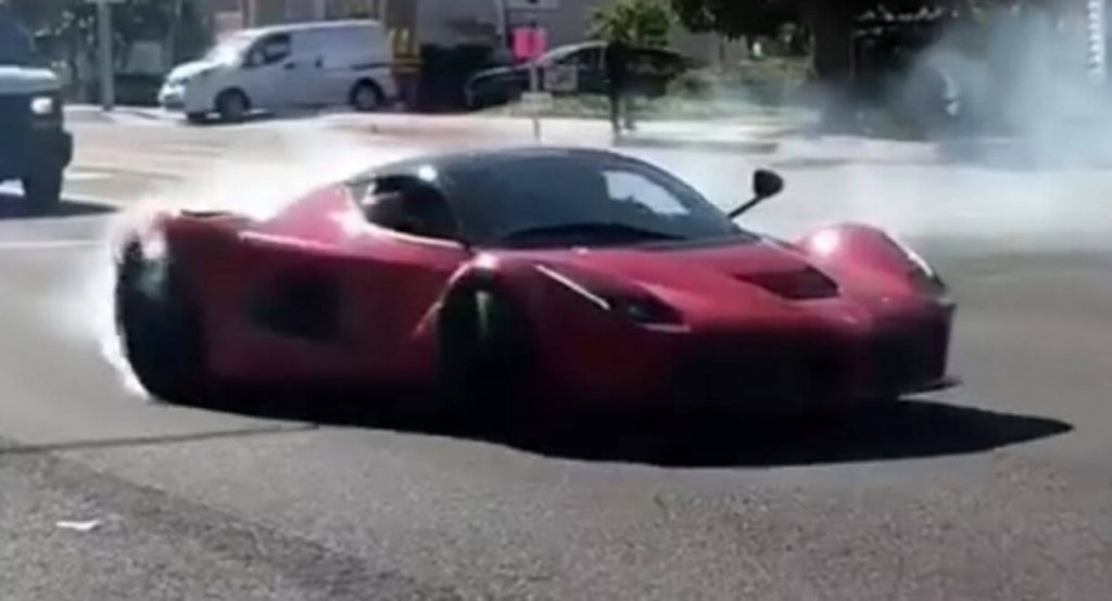  LaFerrari Driver Loses It, Starts Doing Donuts Immediately