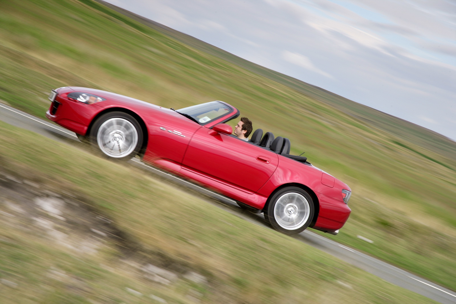 honda-s2000-6 Honda Exec Says Buyers’ Love For SUVs Has Killed S2000 Successor