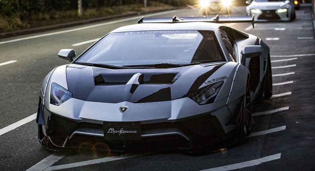  Liberty Walk’s Latest Aventador Looks Like A Track Car For The Road