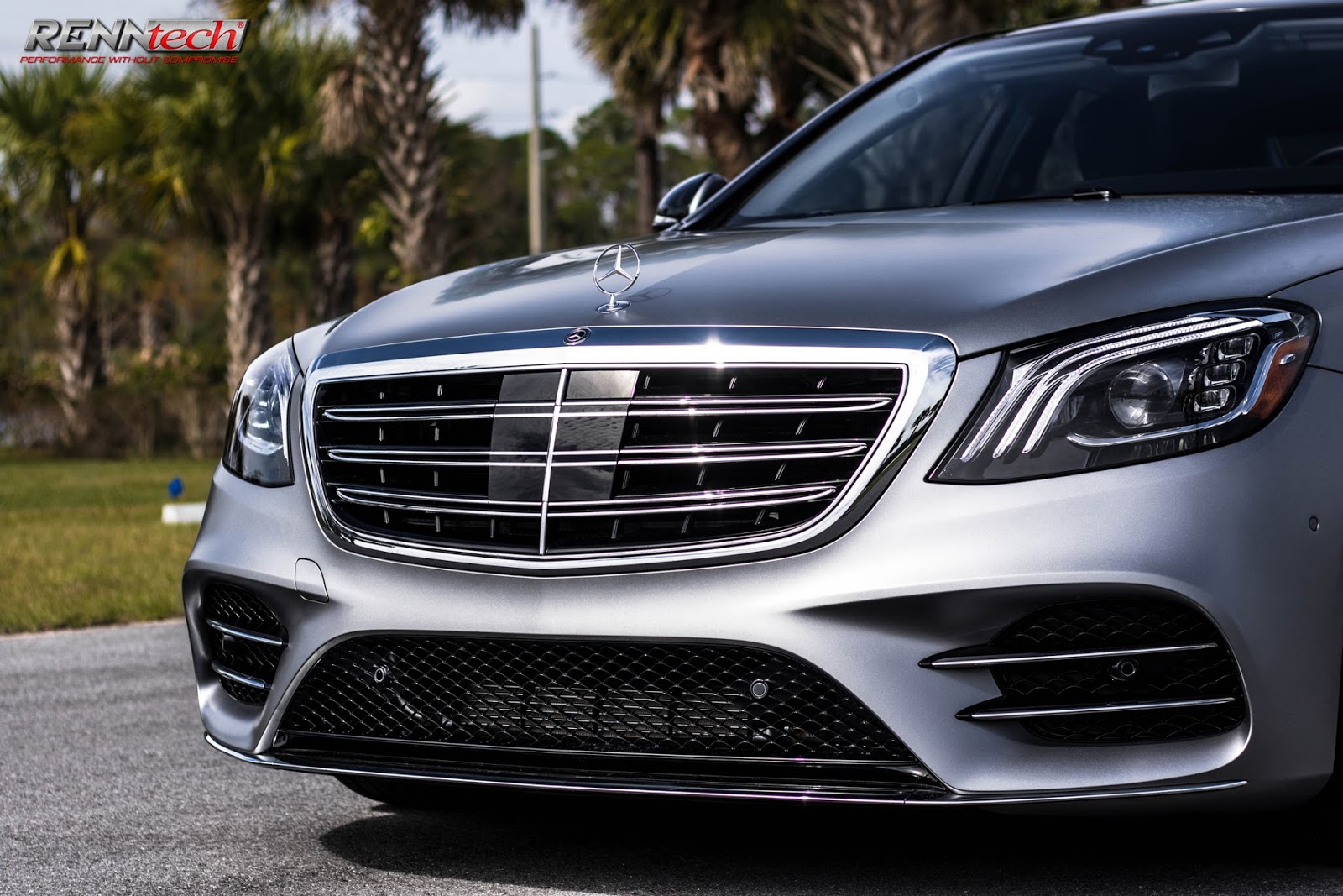 mercedes-s560-renntech-tuning-8 Renntech Injects Mercedes S560 With 584HP, Plus Other Upgrades