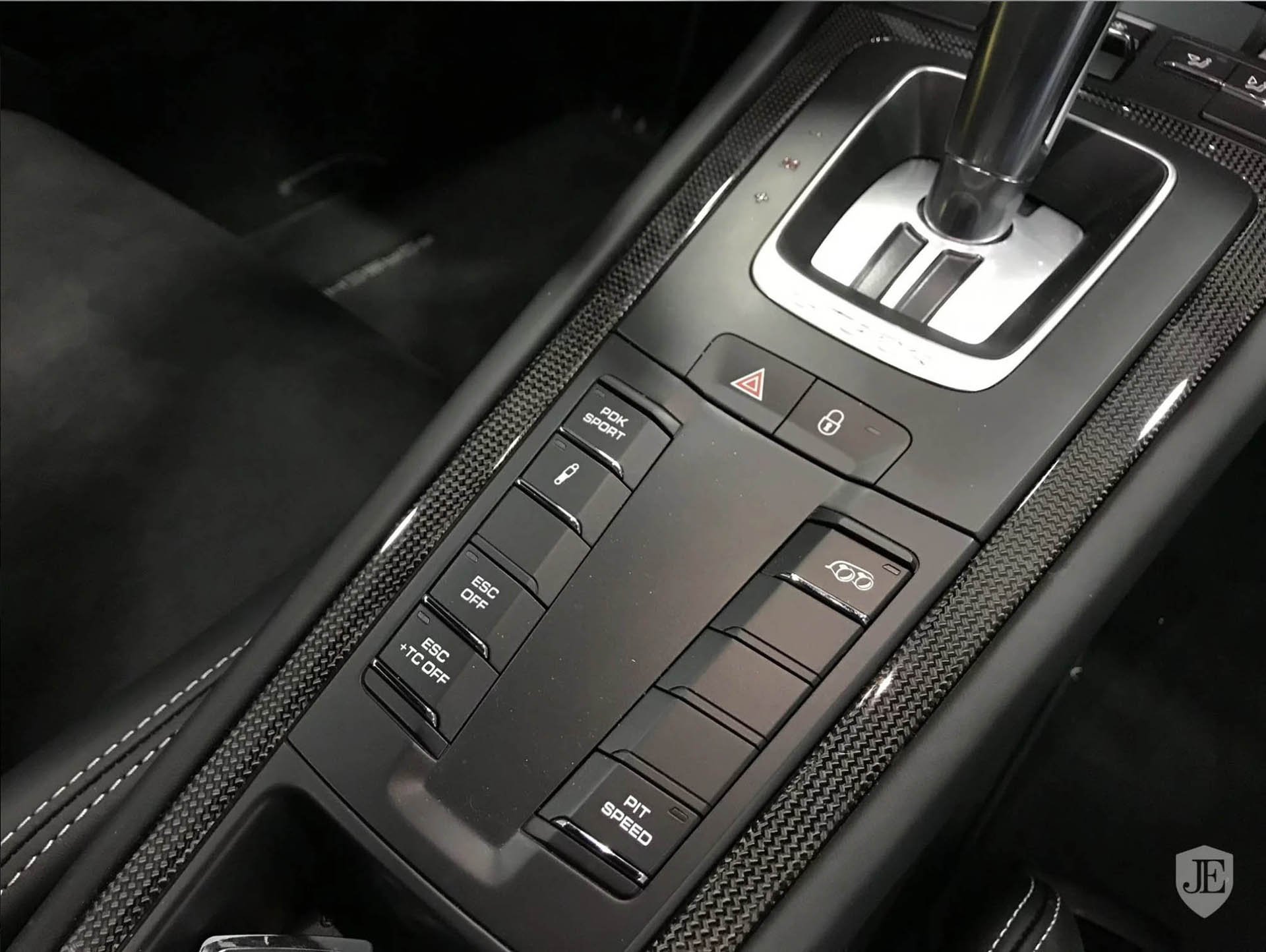 porsche-911-gt3-rs-martini-15 We’ll Take Our Porsche 911 GT3 RS With Martini Stripes, Thank You