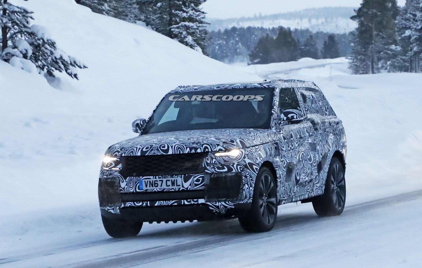range-rover-coupe-spy-shots-3 Range Rover SV Coupe Announced, Debuts In Geneva