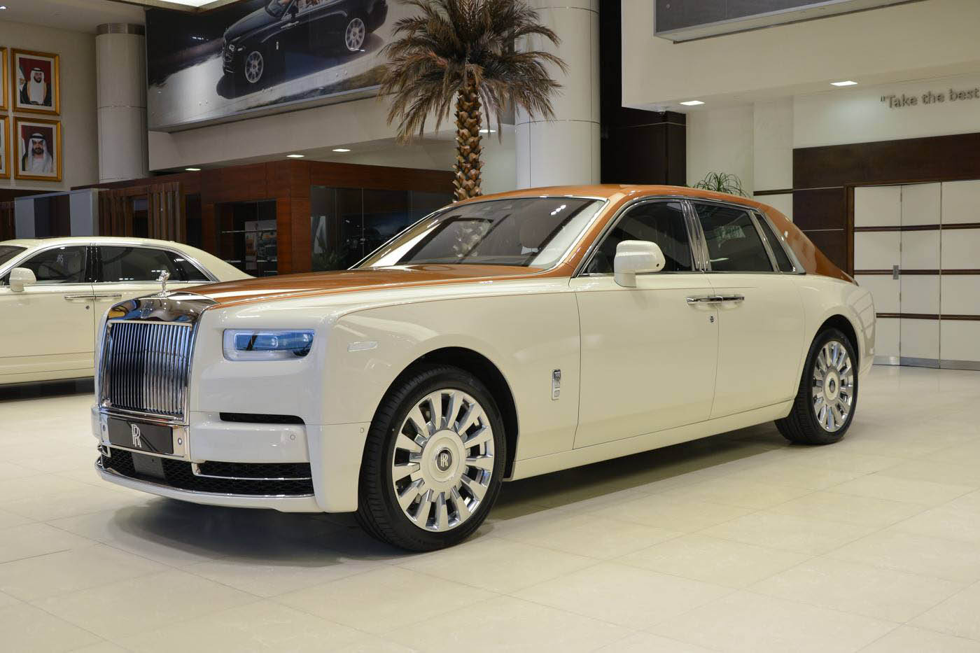 rolls-royce-phantom-abu-dhabi-14 The New Rolls-Royce Phantom Looks Particularly Arabian In Abu Dhabi
