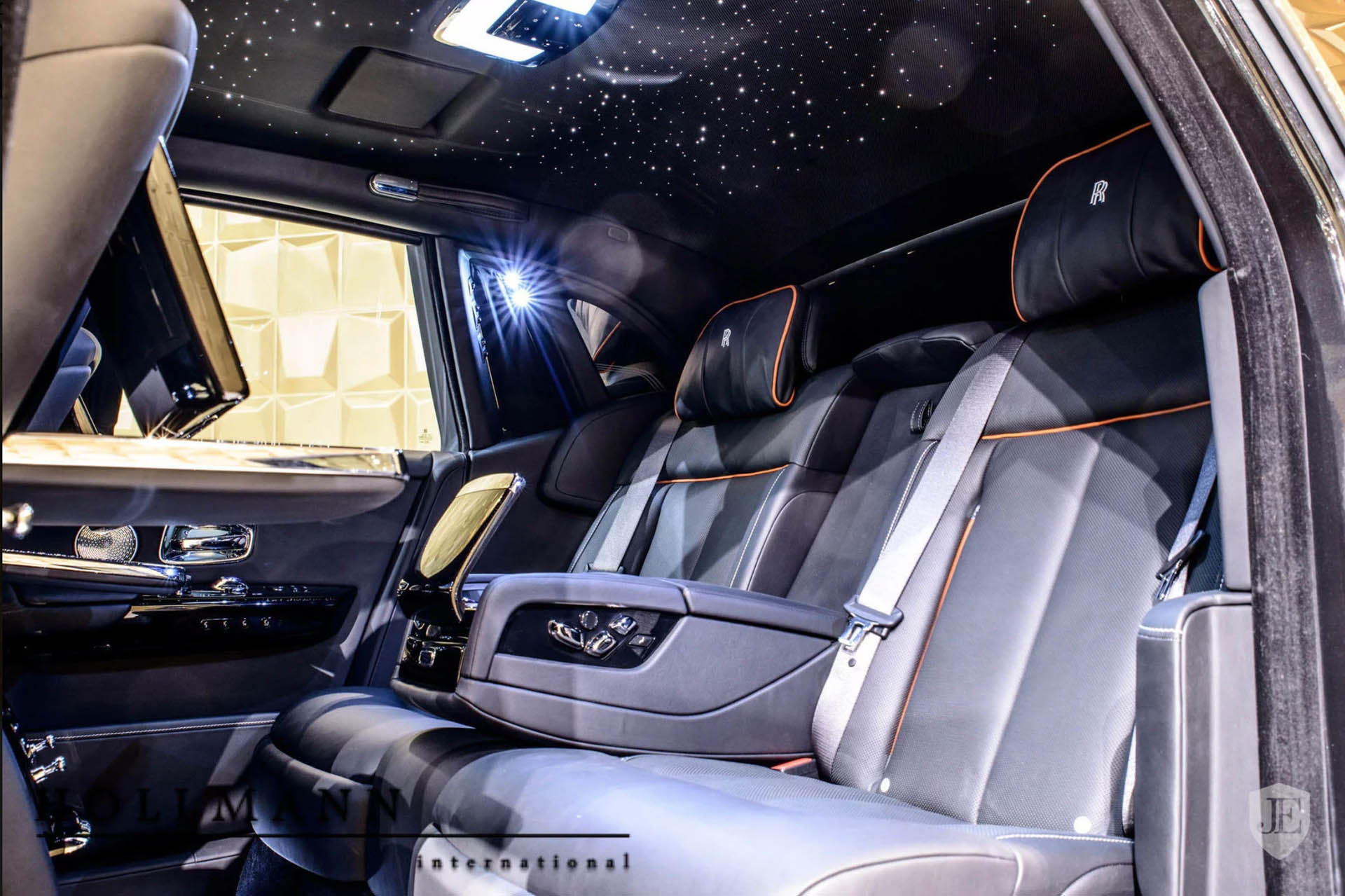 rolls-royce-phantom-viii-hollmann-07 Want A New Rolls-Royce Phantom? This German Dealer Already Has One In Stock