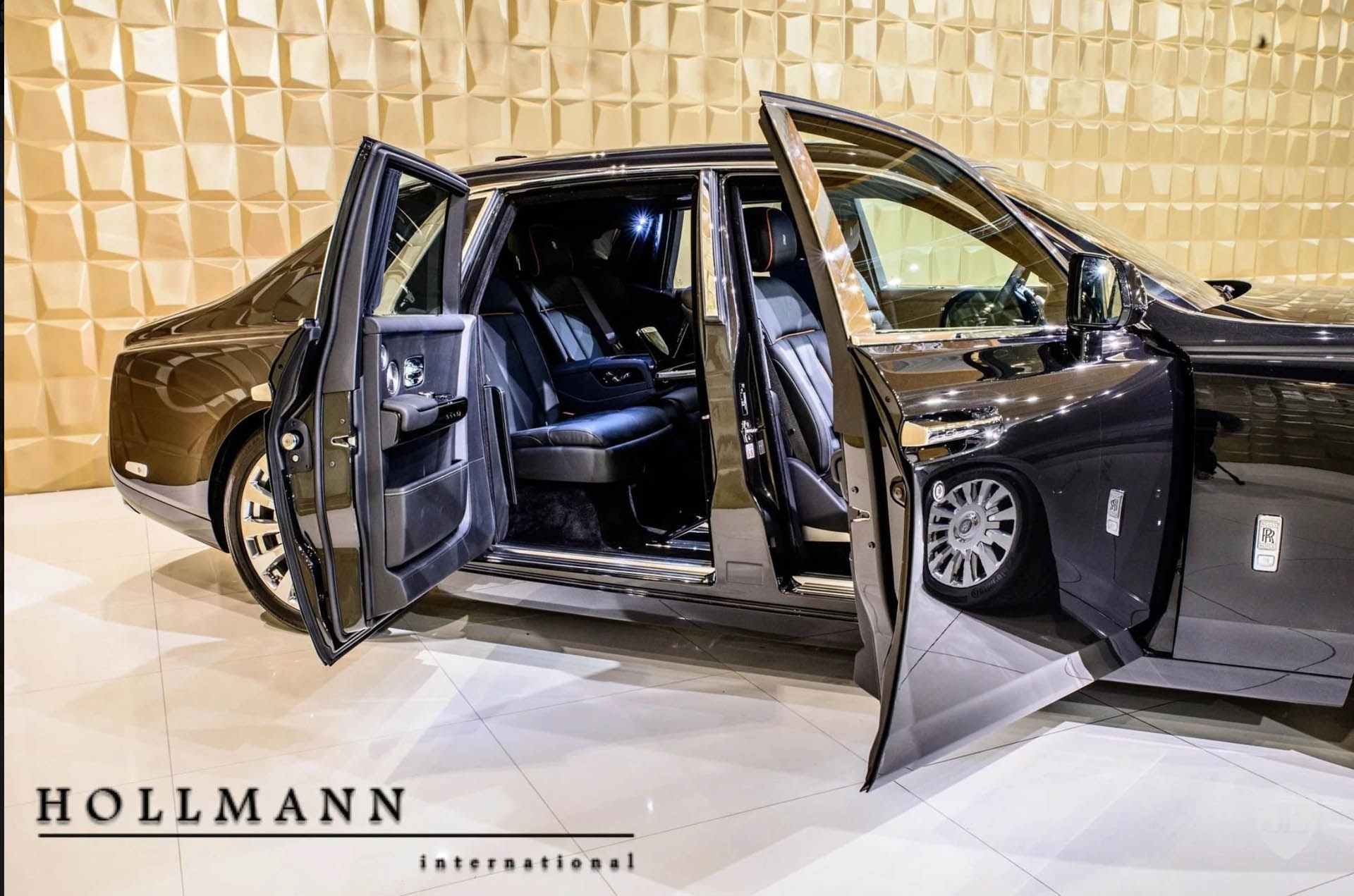 rolls-royce-phantom-viii-hollmann-16 Want A New Rolls-Royce Phantom? This German Dealer Already Has One In Stock