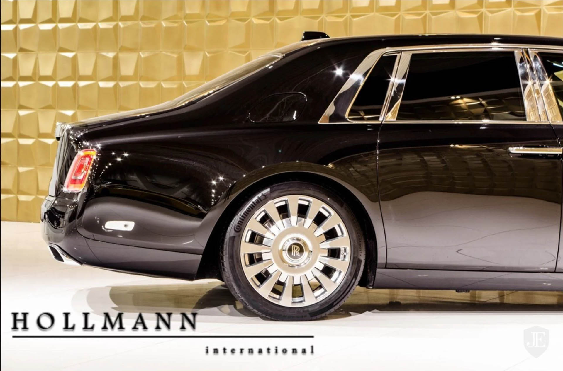 rolls-royce-phantom-viii-hollmann-19 Want A New Rolls-Royce Phantom? This German Dealer Already Has One In Stock