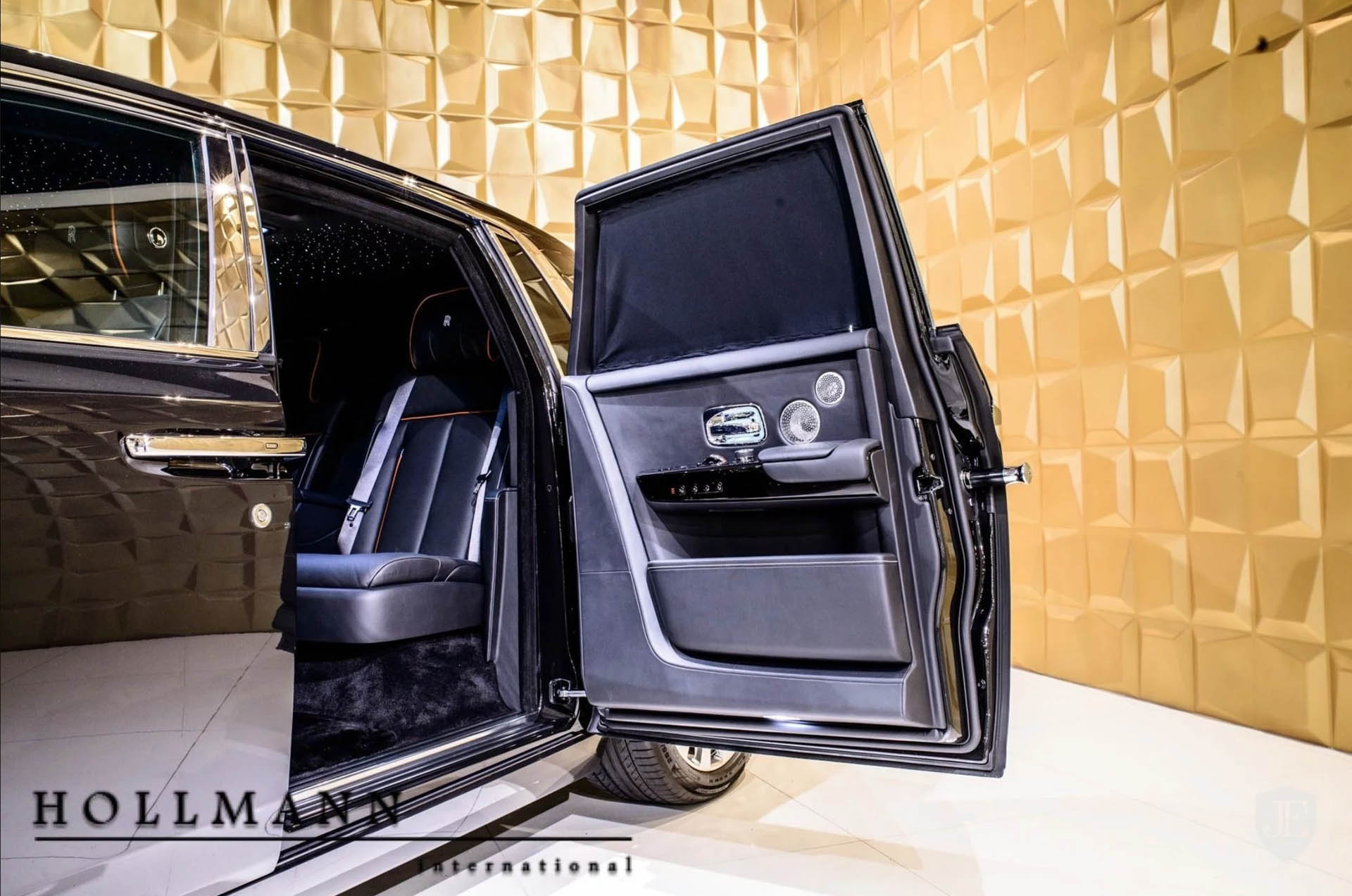 rolls-royce-phantom-viii-hollmann-28 Want A New Rolls-Royce Phantom? This German Dealer Already Has One In Stock