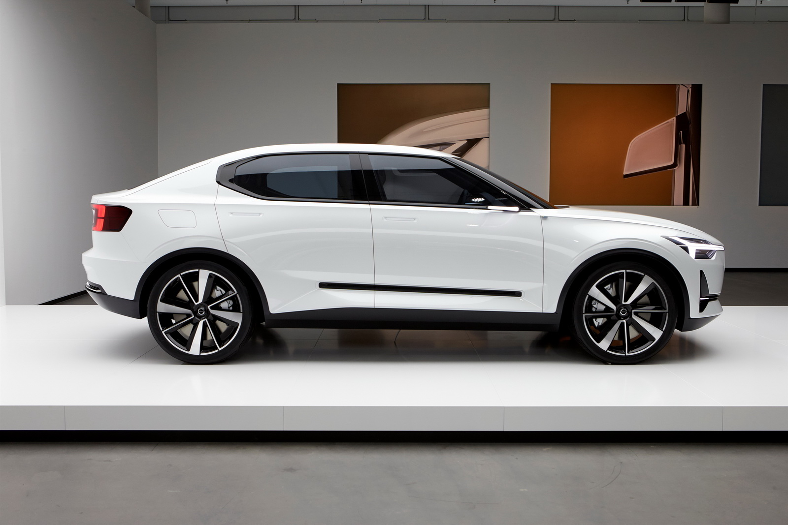 Volvo Concept 40 Volvo To Launch First Ever EV Next Year, Electric XC40 Could Follow