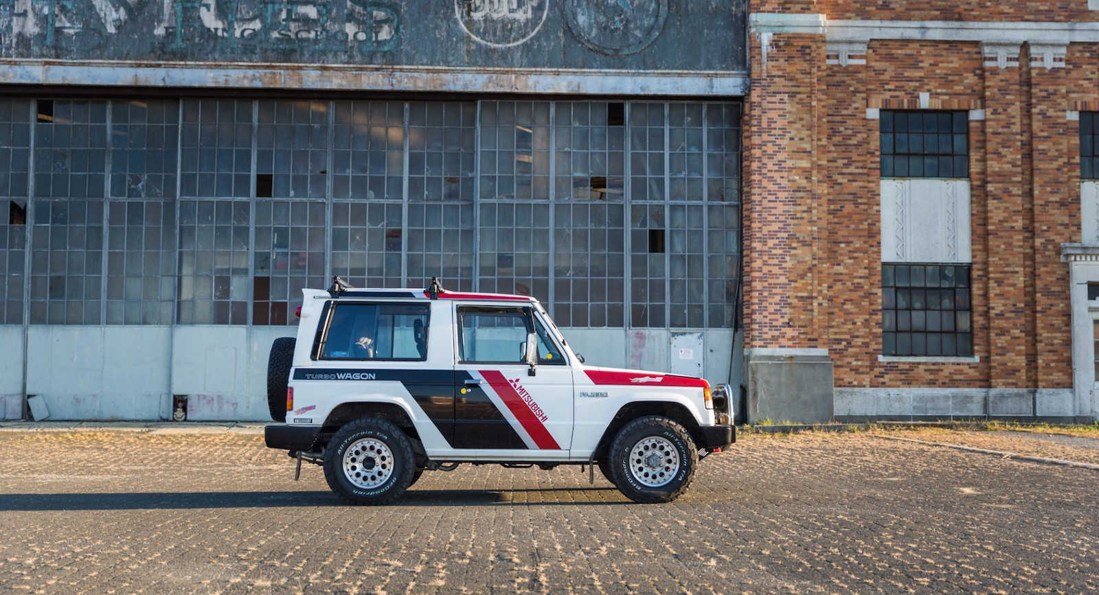 1988 Mitsubishi Pajero 1988 Pajero ‘Paris-Dakar’ Special Comes From Mitsubishi’s Glory Days In Rally Raids