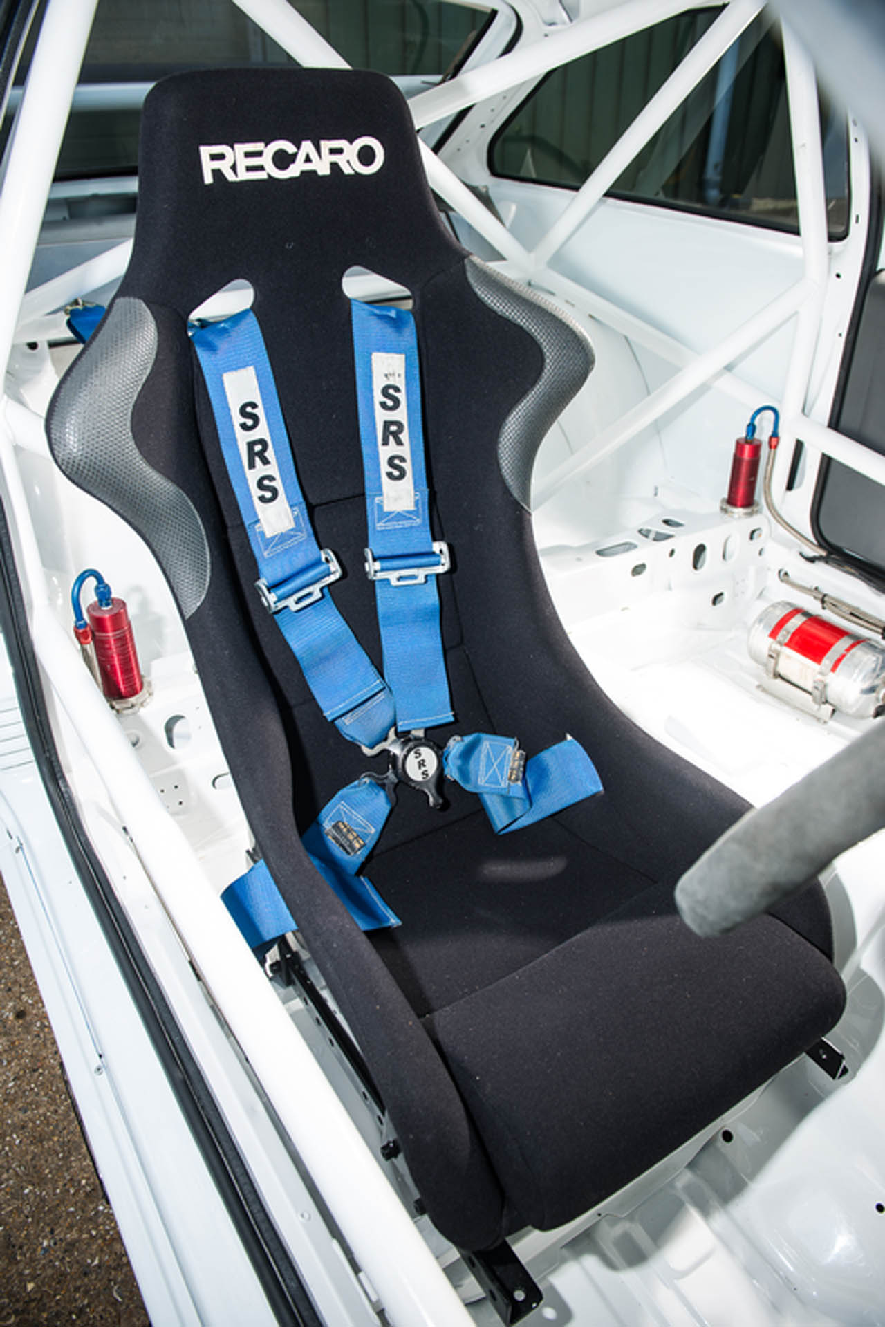 1990-ford-fiesta-cosworth-rs500-btcc-07 copy For $300k, You’d Better Believe This Is No Ordinary Ford Sierra