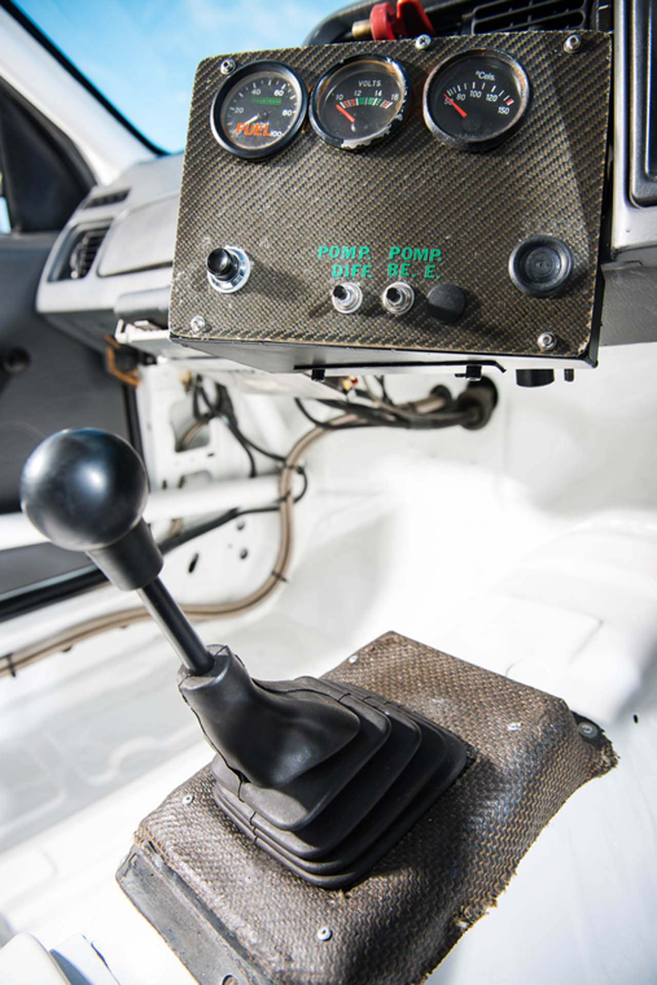 1990-ford-fiesta-cosworth-rs500-btcc-12 copy For $300k, You’d Better Believe This Is No Ordinary Ford Sierra