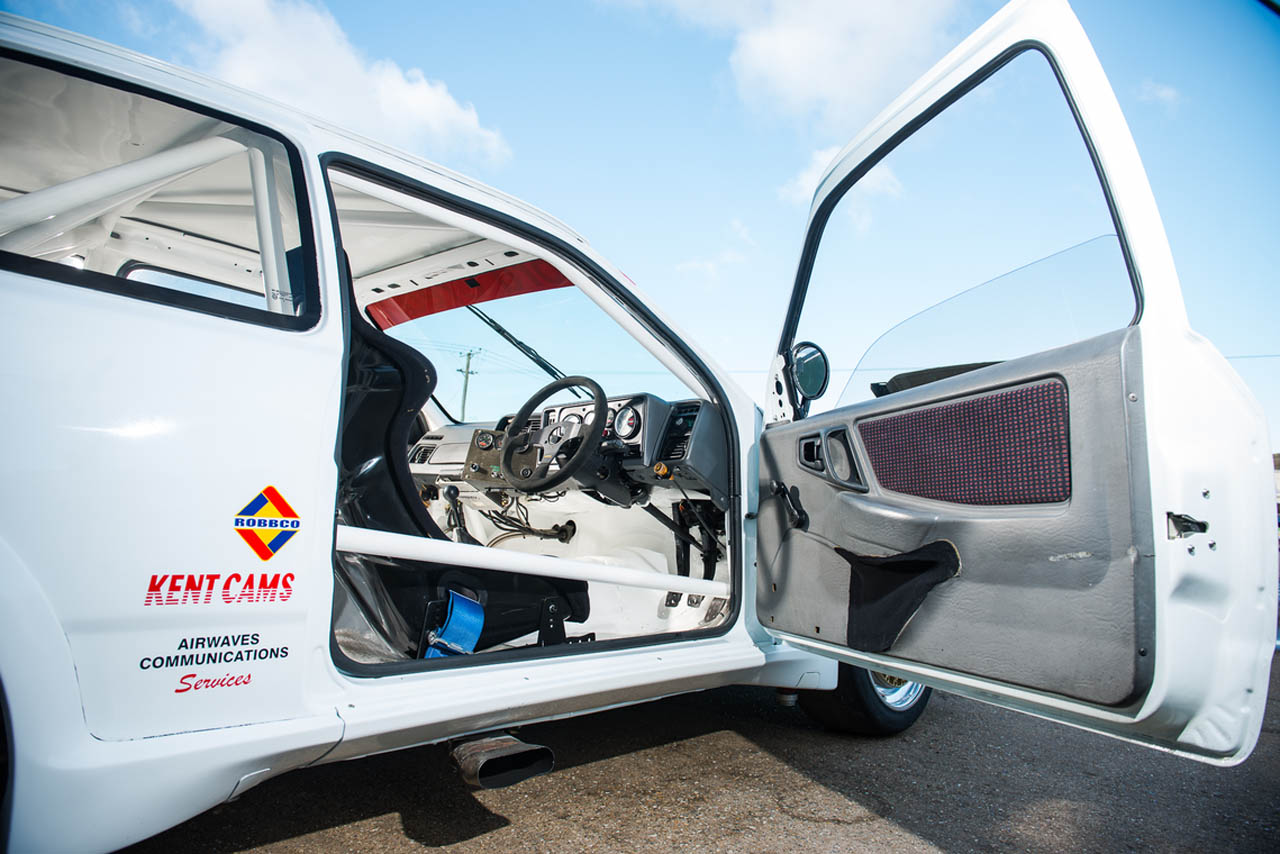 1990-ford-fiesta-cosworth-rs500-btcc-13 copy For $300k, You’d Better Believe This Is No Ordinary Ford Sierra