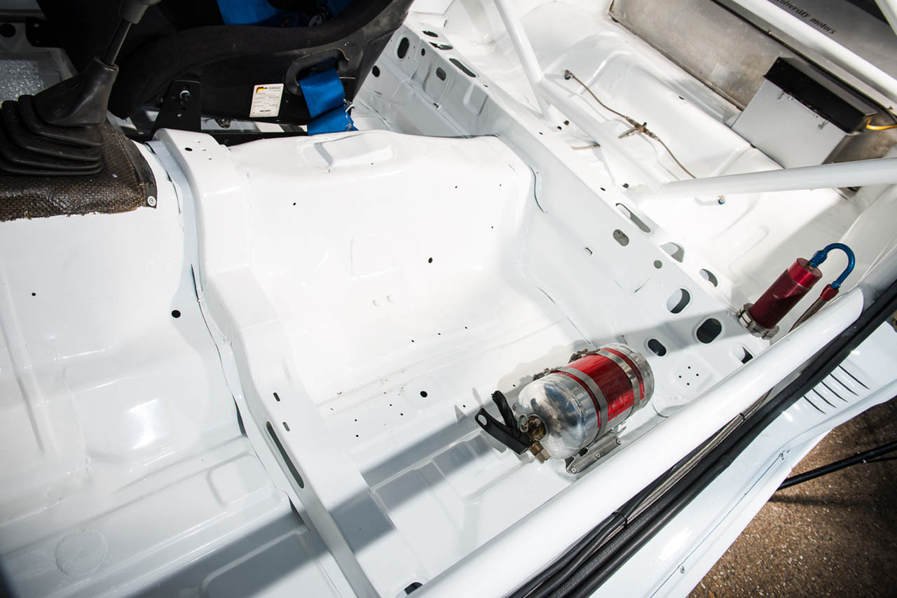 1990-ford-fiesta-cosworth-rs500-btcc-17 copy For $300k, You’d Better Believe This Is No Ordinary Ford Sierra