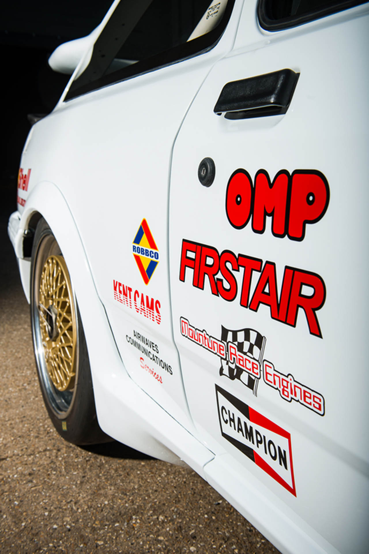 1990-ford-fiesta-cosworth-rs500-btcc-31 copy For $300k, You’d Better Believe This Is No Ordinary Ford Sierra