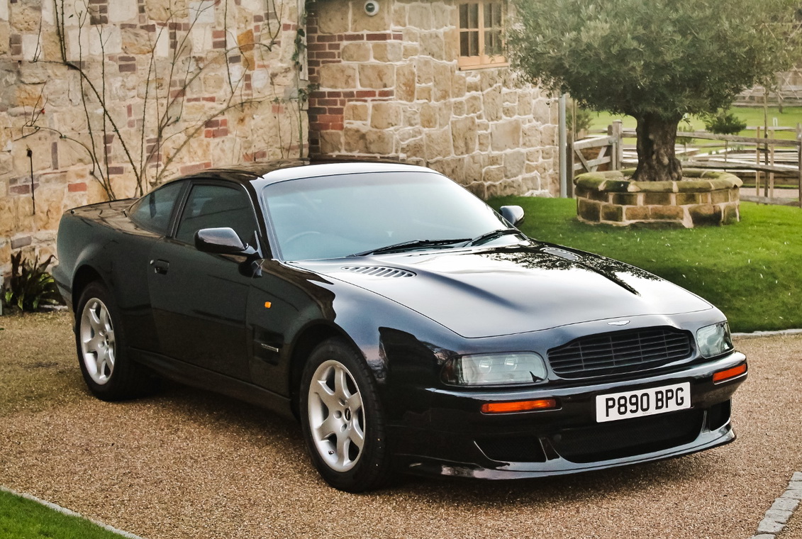 1997-aston-martin-v8-vantage-elton-john-4 Drive Away In Sir Elton John’s Classic Aston Martin Vantage
