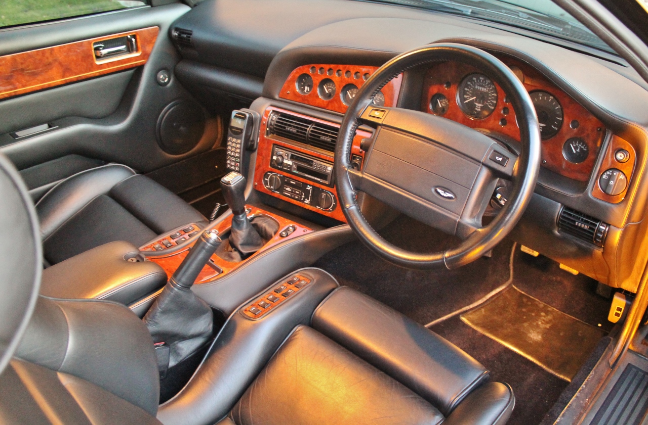 1997-aston-martin-v8-vantage-elton-john-9 Drive Away In Sir Elton John’s Classic Aston Martin Vantage