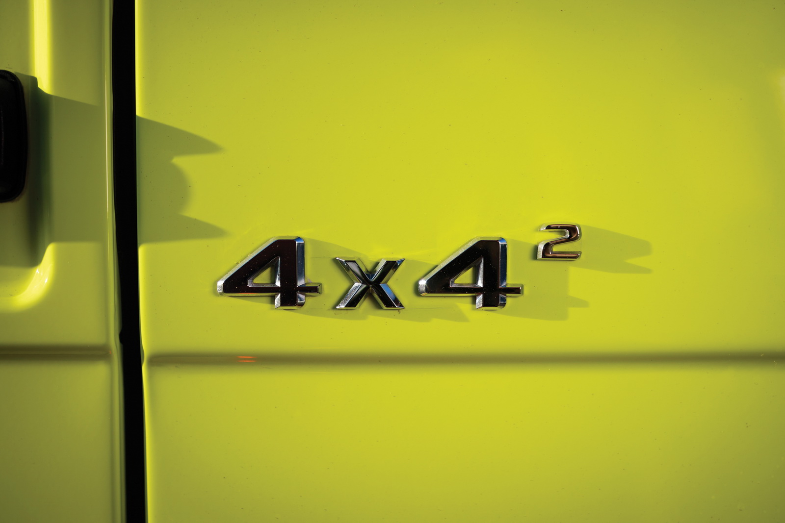 2016-mercedes-benz-g500-4x42-12 Forget About The New G-Class; The Mercedes G500 4×4² Is The One You Want