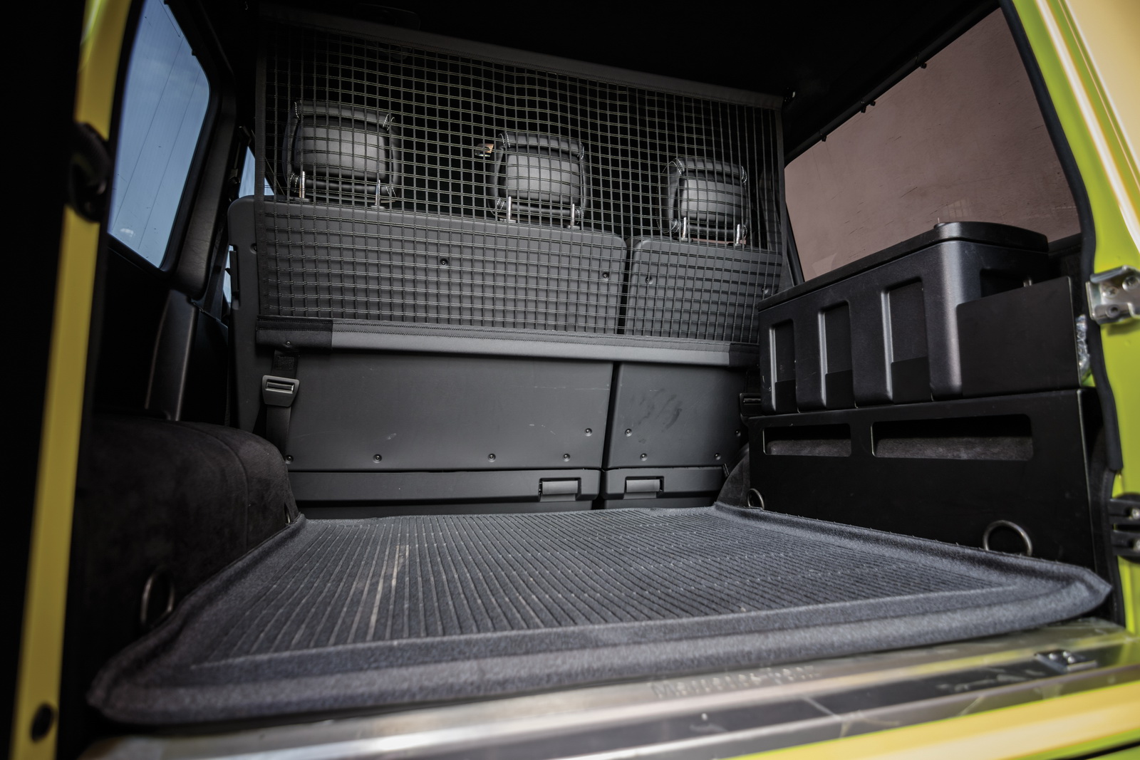 2016-mercedes-benz-g500-4x42-26 Forget About The New G-Class; The Mercedes G500 4×4² Is The One You Want