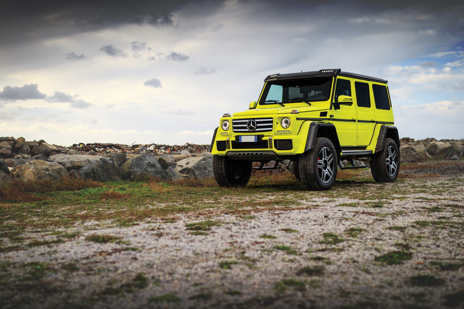 2016-mercedes-benz-g500-4x42-8 Forget About The New G-Class; The Mercedes G500 4×4² Is The One You Want
