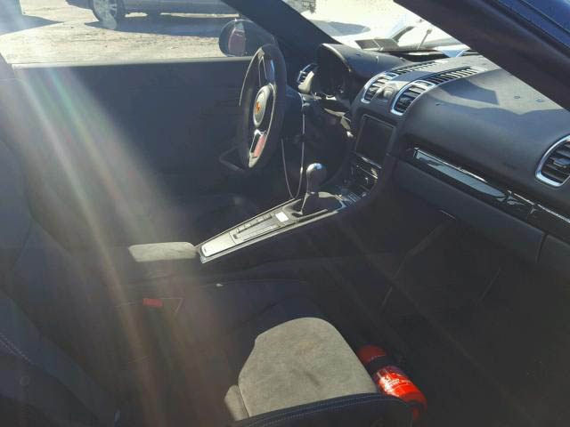 2016-porsche-cayman-gt4-salvage-09 You Can Have This Porsche Cayman GT4 Right Now, But…