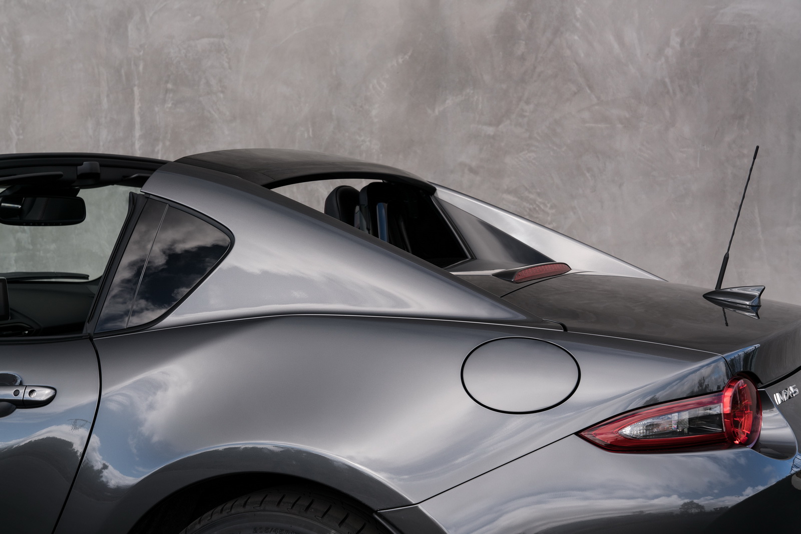 2017-mazda-mx-5-rf-3 2018 Mazda MX-5 RF Arrives With Modest Updates And $25,295 Starting Price