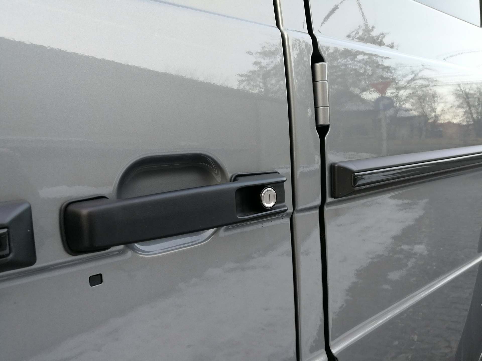 2017-mercedes-g350d-own-review-24 2017 Mercedes-Benz G-Class: Five Final Impressions