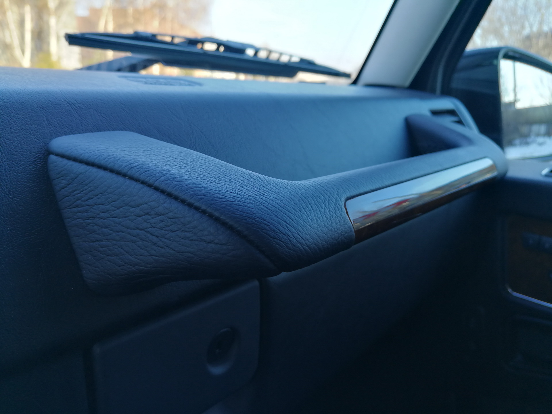 2017-mercedes-g350d-own-review-42 2017 Mercedes-Benz G-Class: Five Final Impressions