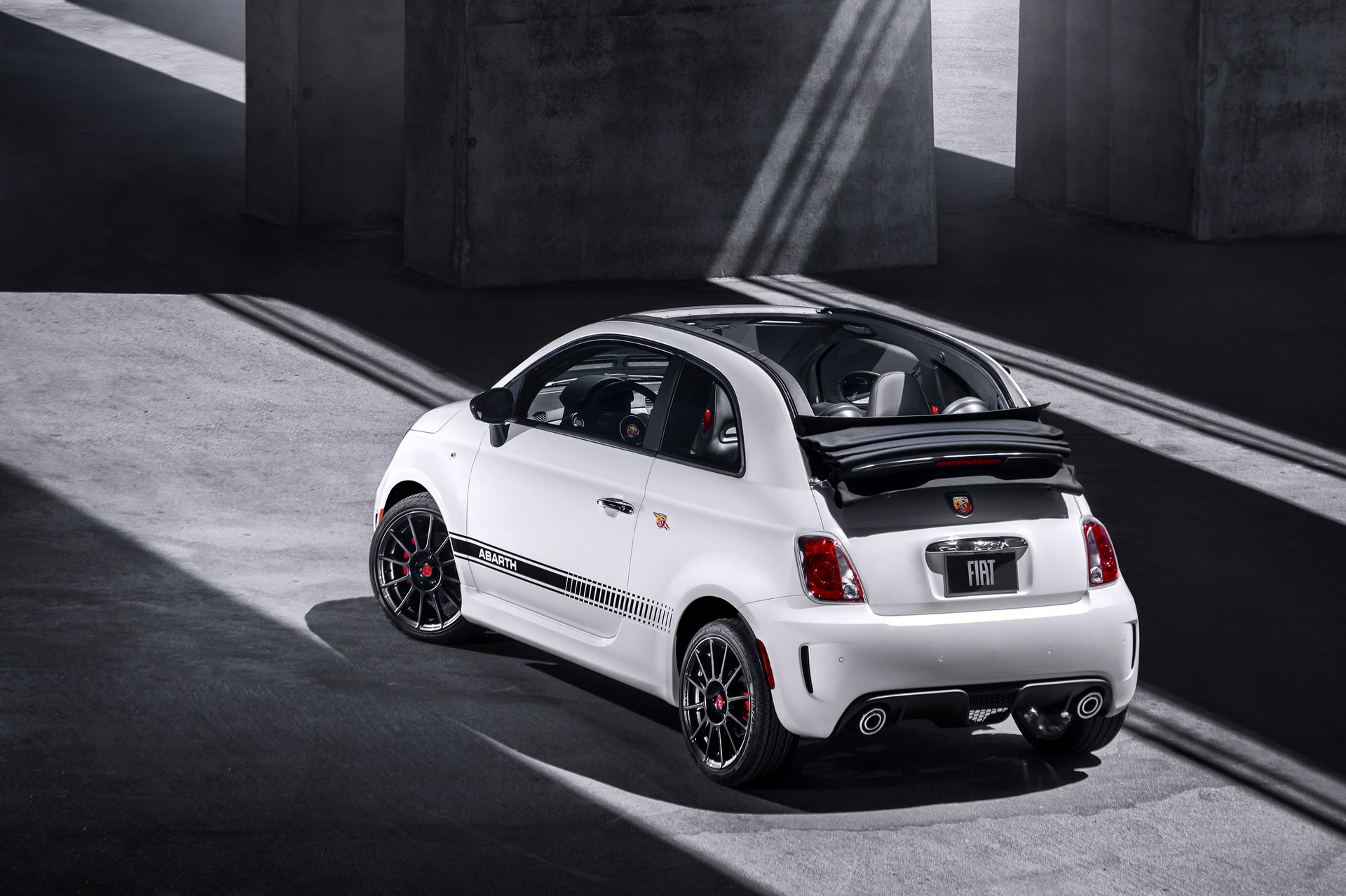 2018 Fiat 500 Abarth Cabrio America’s 2018 Fiat 500 Gains Updated Styling And Standard Turbo Engine