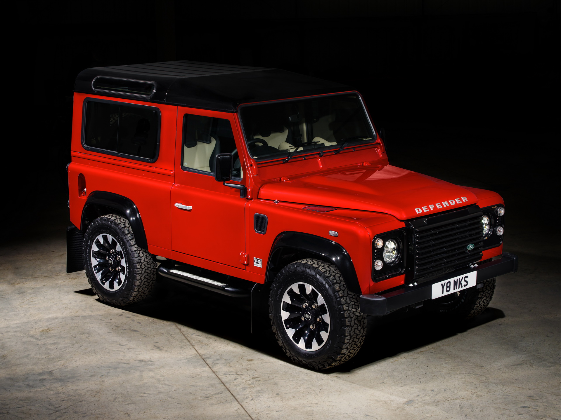 2018-LR-Defender-V8Edition-19 That Didn’t Take Long: Land Rover Defender Works V8 Sold Out